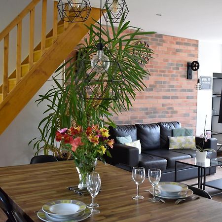 Gite 5 Pers Avec 2H Espace Bien-Etre Privatise Inclus Dans Le Prix De La Nuit 80M2 De Detente Equilly ภายนอก รูปภาพ